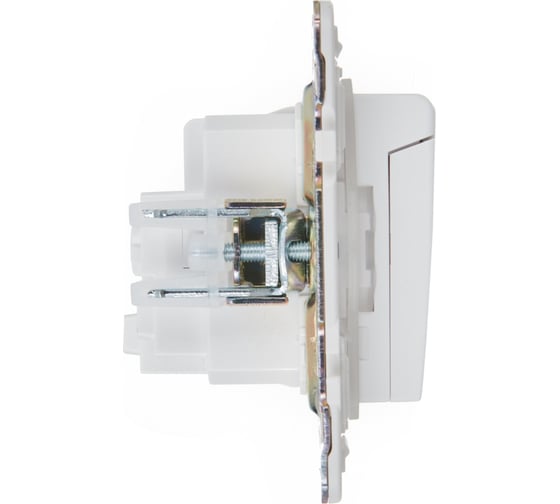 Розетка IEK SKANDY SK-R11W заземляющий контакт, шторки, крышка, 16А, IP44, арктический белый SK-R16-16-44-K01