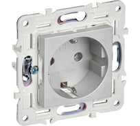 Розетка IEK SKANDY SK-R05S с заземляющим контактом, без защитных шторок, 16А, серебро SK-R11-16-K23