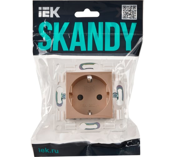 Розетка IEK SKANDY SK-R04Sa с заземляющим контактом, со шторками, 16А, песочный SK-R14-16-K98