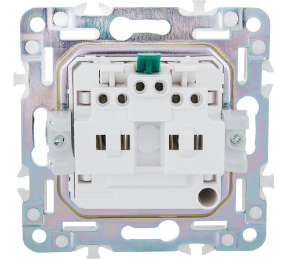 Розетка IEK SKANDY SK-R06M с заземляющим контактом, со шторками, без крышки, 16А, мятный SK-R14-16-1-K06