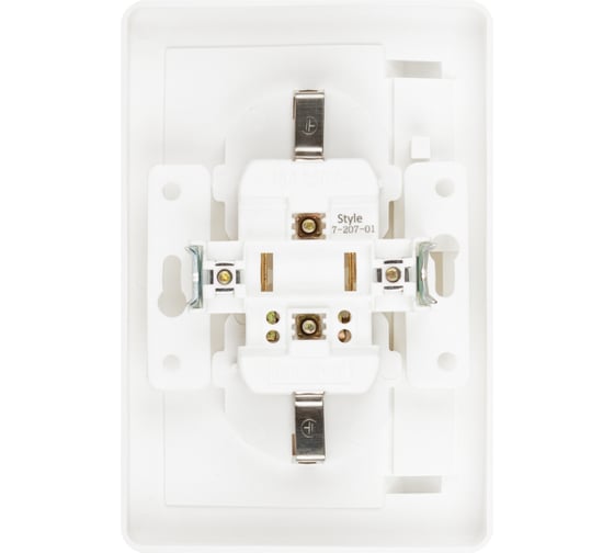 Розетка Intro 720701 Style 2PE Schuko с крышкой, шторки, 16А, 250В, IP20, скрытой установки, белый Б0060643