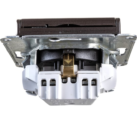 Розетка Systeme Electric AtlasDesign Мокко с заземлением, со шторками, с крышкой, 16А ATN000646