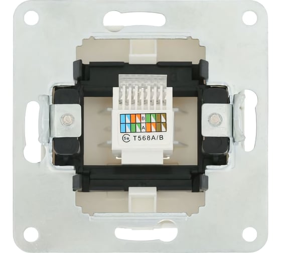 Розетка компьютерная LK Studio RJ-45 категория 5е с накладкой (белый) LK80 846104-1