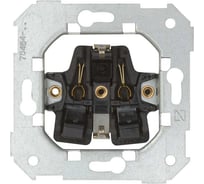 Двухполюсная розетка Schuko с заземлением Simon, 16А 250В, безвинтовой зажим 75464-39