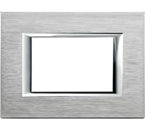 Декоративные накладки Bticino Axolute прямоугольной формы, анодированные, цвет хром, на 3 модуля HA4803CR