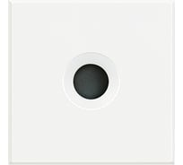 Заглушка Bticino Axolute с выходным отверстием, с 2 коннекторами для организации распайки, цвет белый HD4954