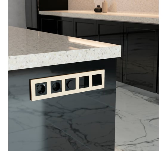 Рамка WERKEL на 5 постов Slab (айвори софт) a067787