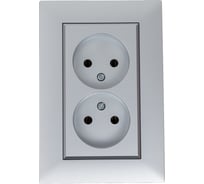 Розетка MAKEL 2-я без заземления СП KAREA RIZZ 16А IP20 сереб. 88065017