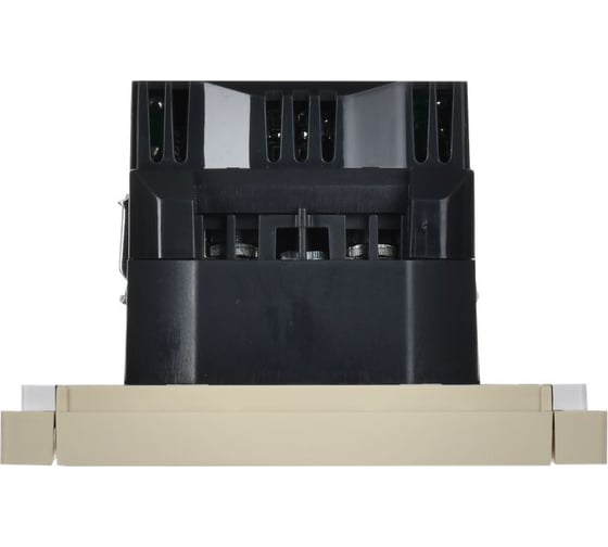 Розетка IEK FORTEPIANO з/к/ш в/к 16А USB A+C 18Вт FP447 ваниль FP-R14-16-U22-018-K10