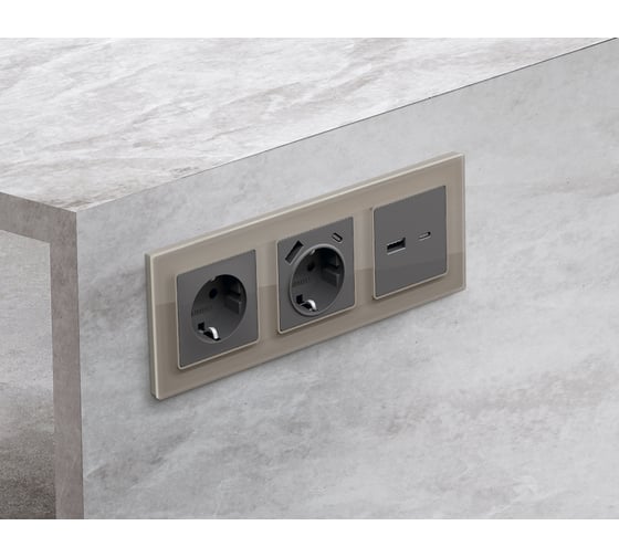 Лицевая панель Ambrella VOLT для розетки 2USB тип A+C ALFA AP6610