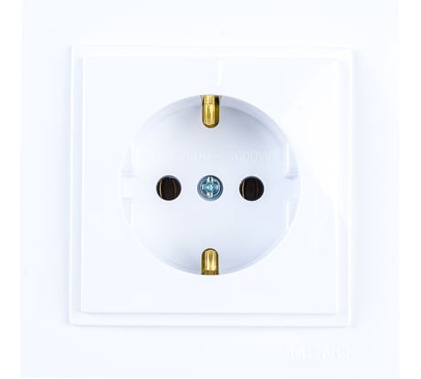 Розетка MONO ELECTRIC с заземлением DESPINA белый 102-190021-117