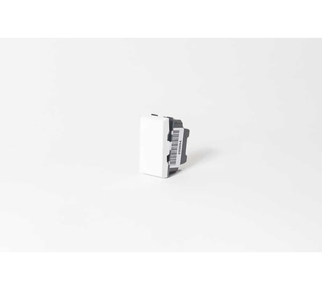 Одноклавишный выключатель SPL 22.5x45 белый с безвинтовым зажимом 20 шт 200004