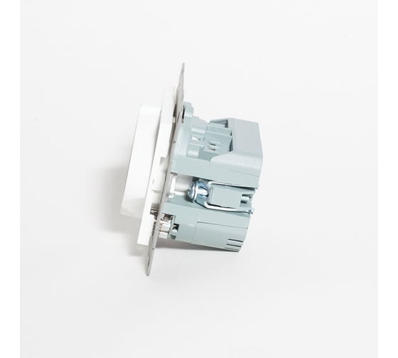 Розетка электрическая SPL 2К+З/2xUSB A/C, 125-250V (белый) 205005