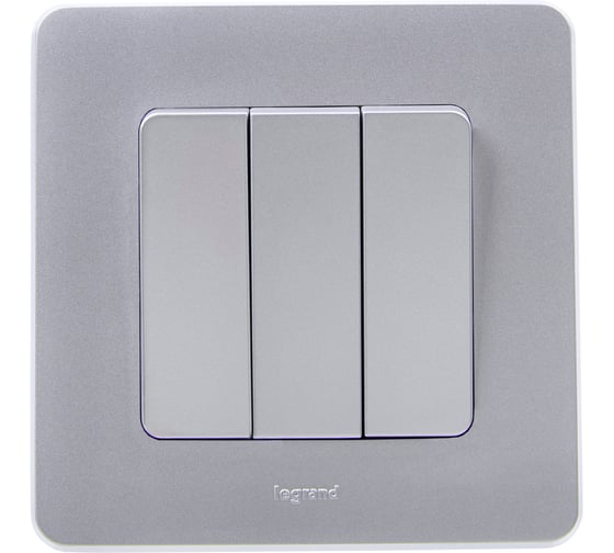 Выключатель трёхклавишный Legrand Daccord Inspiria 10АХ, 250В, винтовые зажимы, алюминий 673542