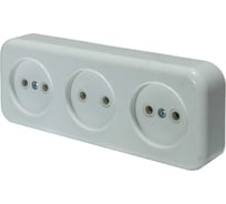 Розетка ООО "ОПТИКОМ ЭЛЕКТРИК" RA 16-344 трехместная открытой установки, цвет белый 400215.00641.2
