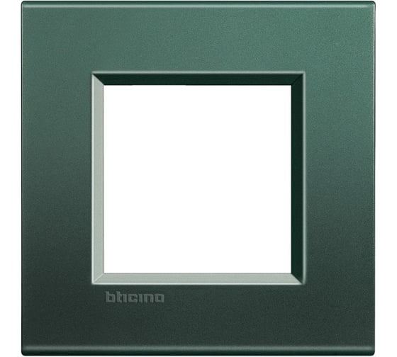 Рамка прямоугольная Legrand Livinglight 1 пост, цвет зелёный шелк LNA4802PK