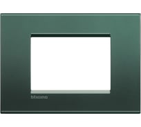 Рамка прямоугольная Legrand Livinglight 3 модуля, цвет зелёный шелк LNA4803PK