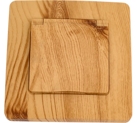 Розетка Systeme Electric Blanca С/У Ясень с заземляющим контактом, со шторками, с крышкой, IP44,16А, 250В BLNRS441115 10 шт 4690201022244 1