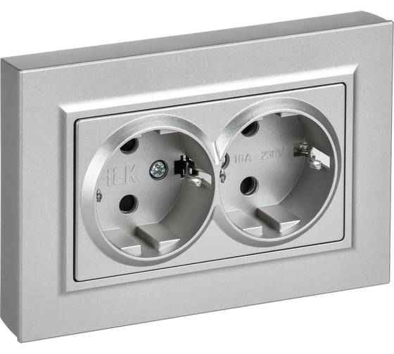 Розетка IEK BRITE 2-я с заземлением, с защитными шторками, плоская, 16А в сборе РСшПл12-3-БрА алюминий BR-R28-16-K47-F 1