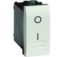 Двухполюсный выключатель DKC с подсветкой, белый, 1 модуль 76121BL 24657