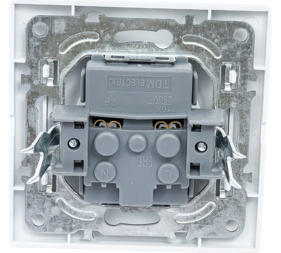 Розетка TDM ELECTRIC 2П 10А 250В белая "Таймыр" пром. упак., бакелит. основание AQ1814-0511