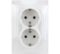 Двойная розетка TDM ELECTRIC 2П+З 16А 250В белая "Таймыр" пром. упак., бакелит. основание AQ1814-0514