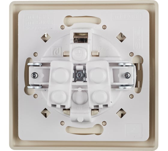 Розетка Aling-conel PRESTIGE 16A 250В с крышкой, бежевая 633.99 113226