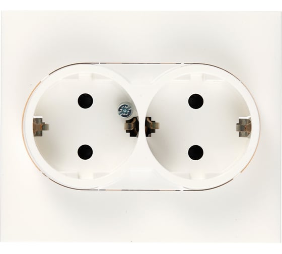 Силовая розетка Legrand SUNO двойная 2х2К+З 16А 250В. С защитными шторками. Безвинтовые зажимы Цвет Белый 721126 1