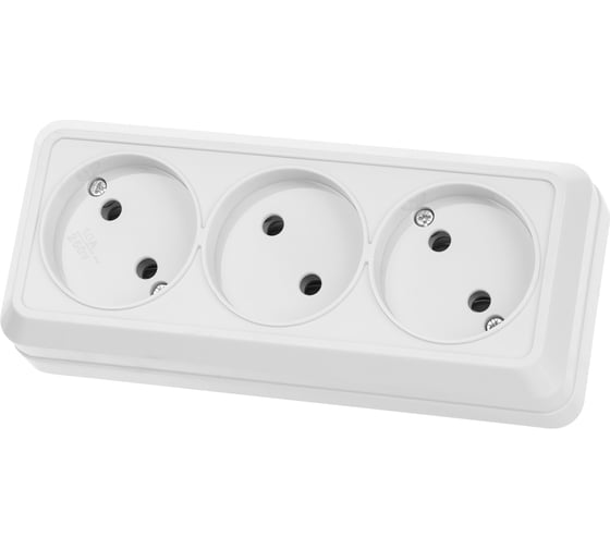 Розетка TDM ELECTRIC 3-х местная горизонтальная 2П открытой установки IP20 10A белая "Ладога" SQ1801-0124