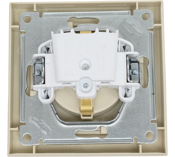 Розетка Systeme Electric AtlasDesign Беж с/з со шторками, 16А, в сборе SE ATN000244