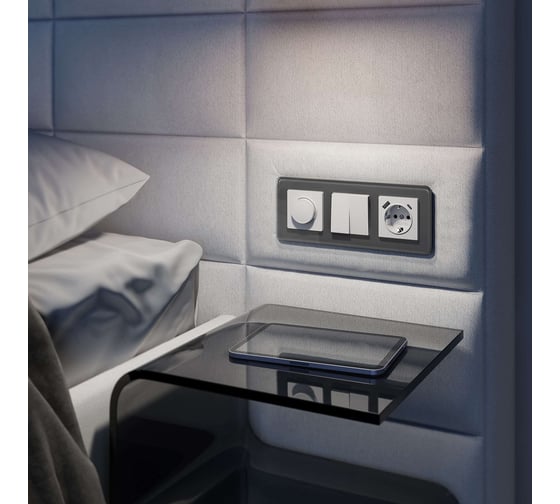 Розетка WERKEL W1171701 с заземлением, шторками и USB тип A+C белый a056272