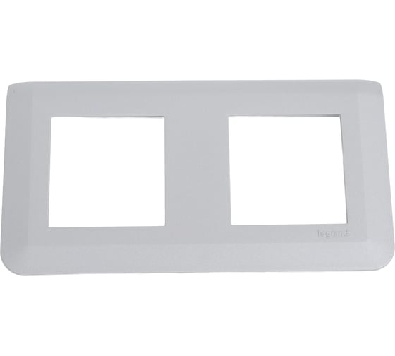 Горизонтальная рамка Legrand пластиковая Mosaic 2x2 модуля Алюминий 079304L 1
