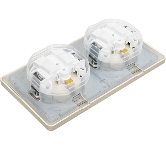 Розетка Systeme Electric Glossa Платина 2-ая с/з, со шторками, в сборе, IP44 SE GSL001247