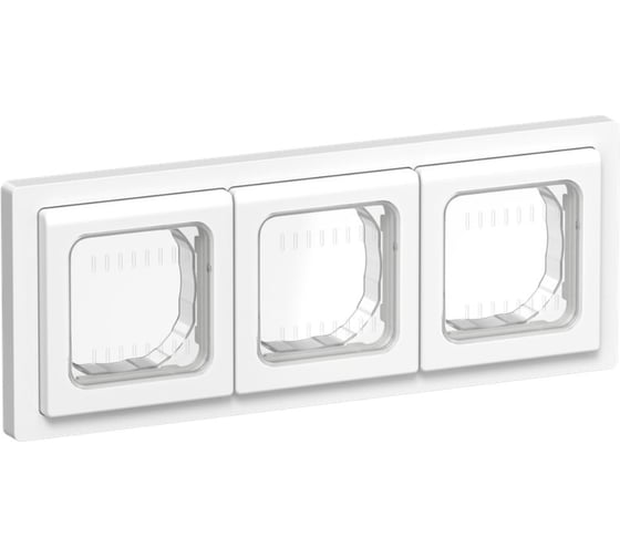 Рамка 3-местная IEK FLITE IP55 Рпро-3-55-ФлБ белый FI-M30-32-55-K01