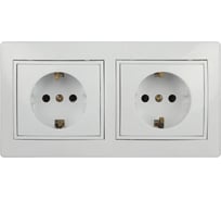 Двойная розетка с заземлением Intro Plano 1М-222-01 белый Б0065003
