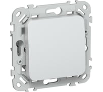 Выключатель 1-клавишный кнопочный проходной IEK FLITE 10А ВС61-2-0-ФлЖ жемчуг FI-V18-0-10-1-K36