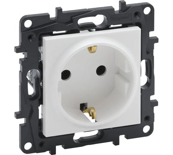Розетка Legrand STRUCTURA с заземляющим контактом, без защитных шторок, 16А, белый 764210