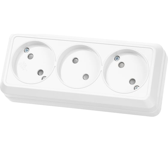 Горизонтальная 3-х местная розетка TDM ELECTRIC 2П открытой установки IP20 10A с з/ш белая Ладога SQ1801-0125