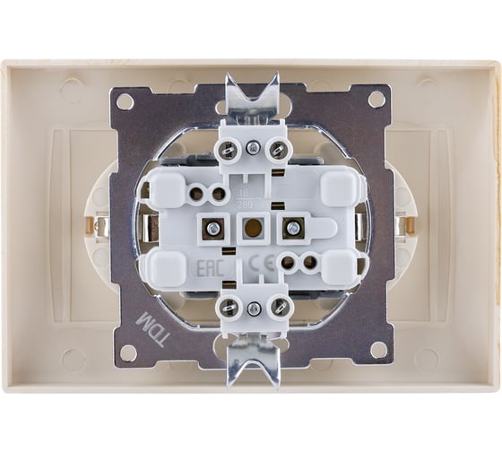 Двойная розетка TDM ELECTRIC 2П+З 16А 250В сосна Лама SQ1815-0325