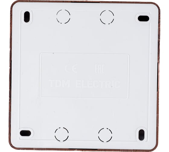 Четырехместная розетка TDM ELECTRIC 2П+3 открытой установки IP20 16A с защитными шторками бук Ладога SQ1801-0323