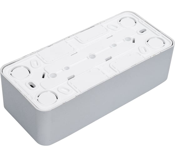 3-ая наружная розетка Systeme Electric Blanca Алюминий, с заземлением, со шторками, 16А, 250В SE BLNRA011313