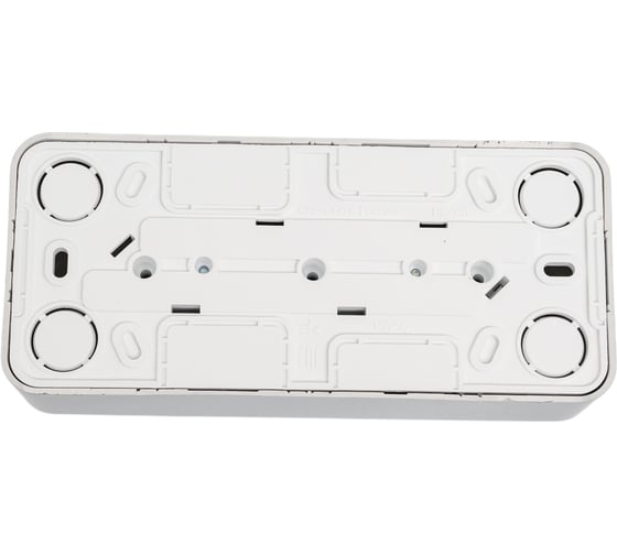 3-ая наружная розетка Systeme Electric Blanca Алюминий, без заземления, без шторок, 16А, 250В SE BLNRA000313