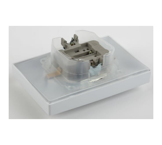 Двойная розетка Intro Plano с заземлением 2x2P+E Schuko с крышкой и шторками, 16А-250В, IP44, белый, Б0053934