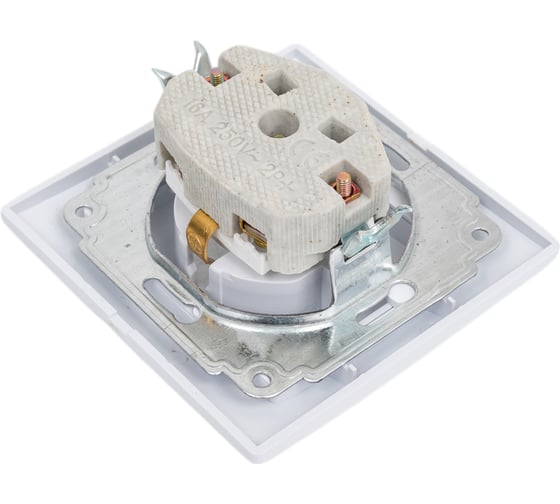 Розетка Intro Plano 1-202-01 с заземлением 2P+E Schuko, 16А-250В, IP20, СУ, белый, Б0053874