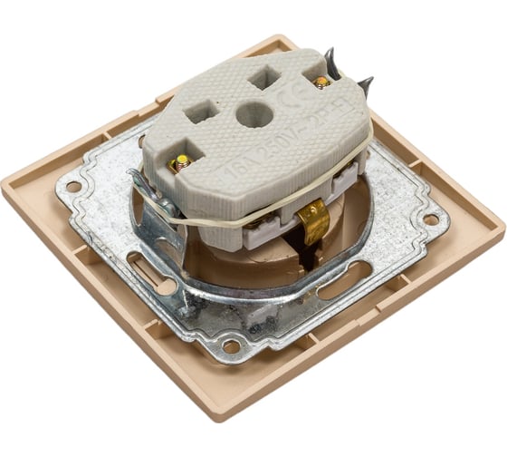 Розетка Intro Plano 1-202-04 с заземлением 2P+E Schuko, 16А-250В, IP20, СУ, шампань, Б0053879