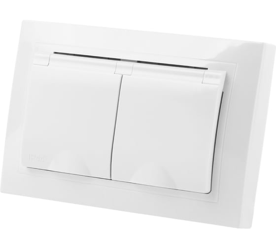 Двойная розетка TDM ELECTRIC 2П+З с защитными шторками и крышкой 16А 250В IP44 белая Таймыр SQ1814-0076 1