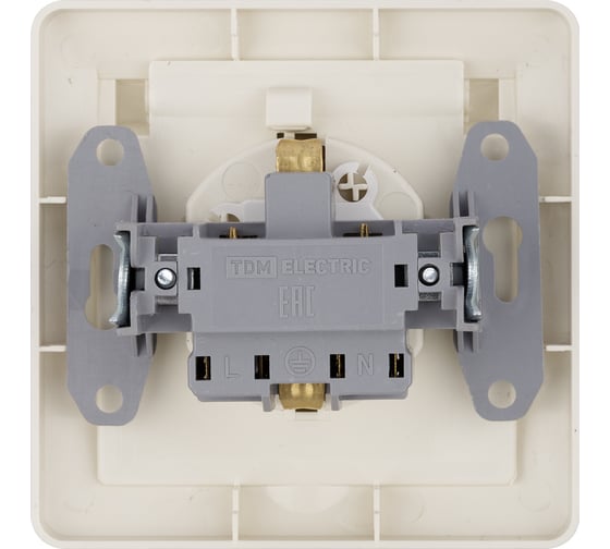 Розетка TDM ELECTRIC 2П+З с защитными шторками и крышкой 16А 250В IP44 слоновая кость "Ильмень" SQ1823-0117