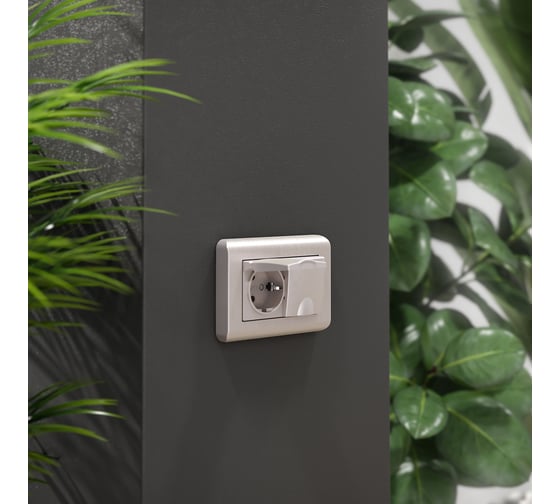 Двойная влагозащищенная розетка WERKEL W1172213 с заземлением с защитными крышками и шторками перламутровый a057289