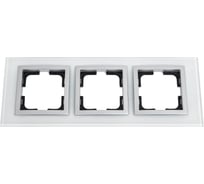 Рамка Mono Electric 3-постовая STYLE GLASS белое стекло 107-710000-162