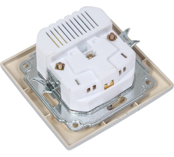 Розетка Intro Plano с заземлением 2P+E Schuko со шторками, 2хUSB 5В-2,1А, IP20, СУ, алюминий, Б0053944